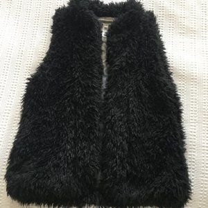 P.J. Salvage Black Soft Furry Vest- M